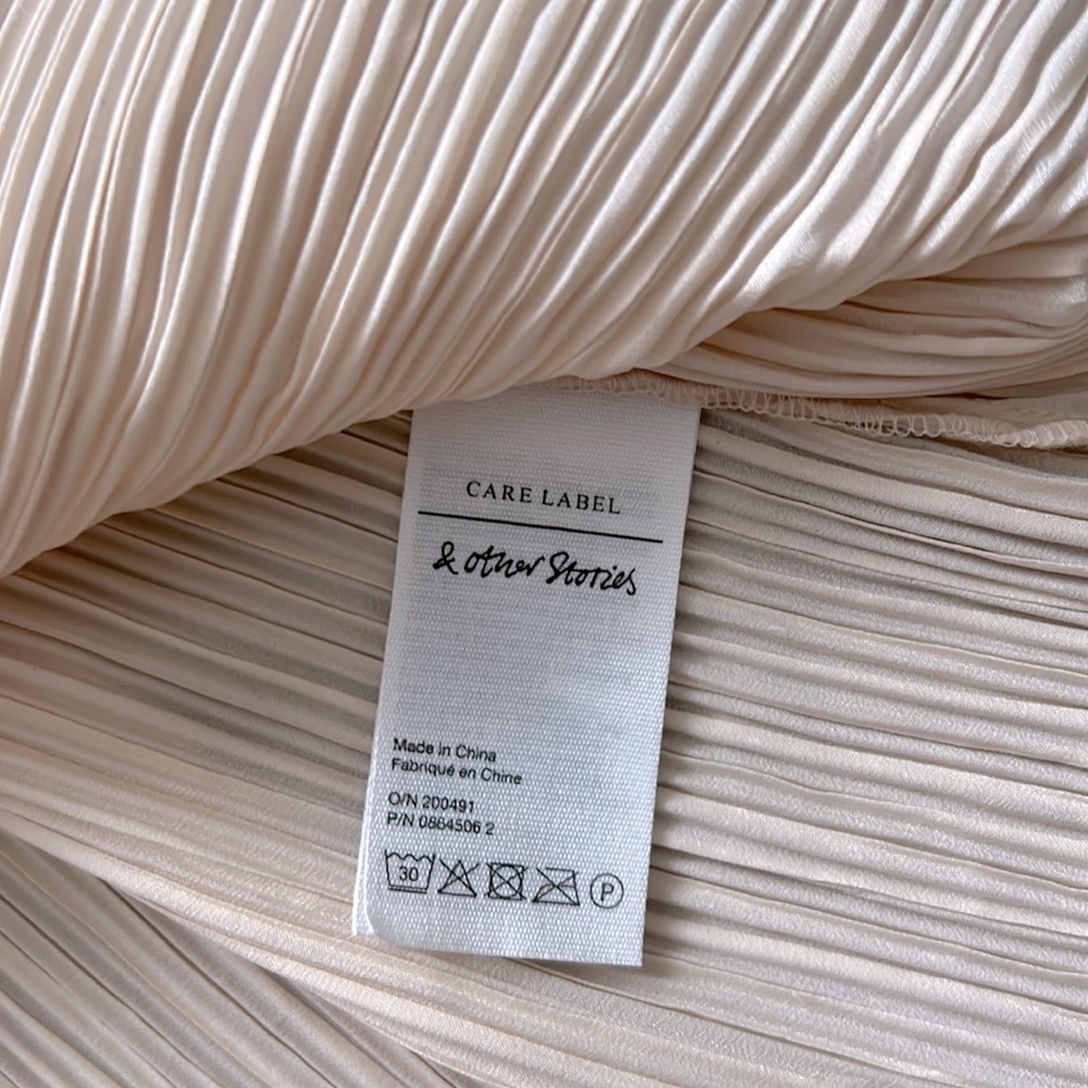 Pleated cami - Picture 3 of 5